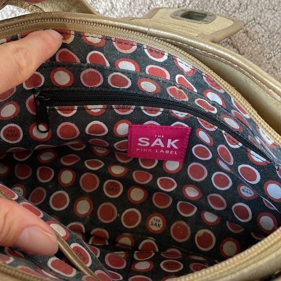 The Sak Metallic Light Gold/Taupe Small Shoulder Bag - Picture 6 of 6